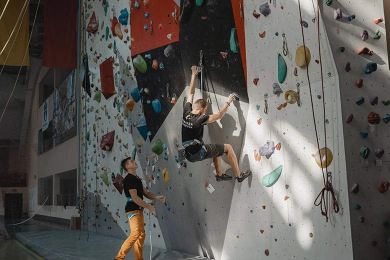 What Is Sport Climbing The Ultimate Guide For Beginner Climbers - The Appeal Of Sport Climbing