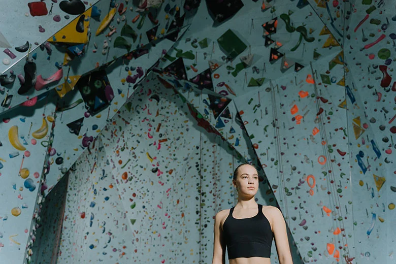 What To Wear For Indoor Rock Climbing- Women’s Rock Climbing Clothes